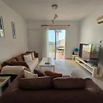Beautiful Townhouse In Paradise