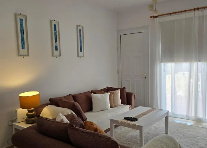 Beautiful Townhouse In Paradise 펜션 *