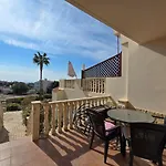 Beautiful Townhouse In Paradise 度假居 *