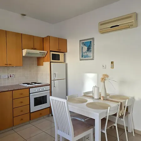 Hébergement de vacances Beautiful Townhouse In Paradise Peyia