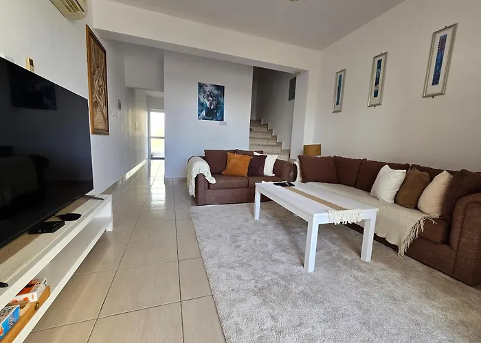 Beautiful Townhouse In Paradise * ペイヤ